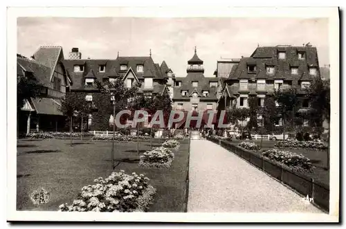 Moderne Karte Deauville Plage Fleurie Le Normandy