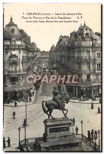 Cartes postales Orleans Statue De Jeanne d&#39Arc Place du Martroi et rue de la Republique