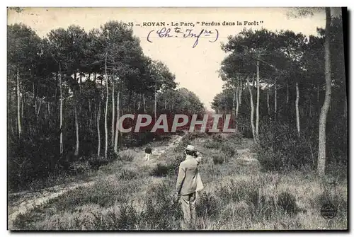 Ansichtskarte AK Royan Le Parc Perdus Dans La Foret