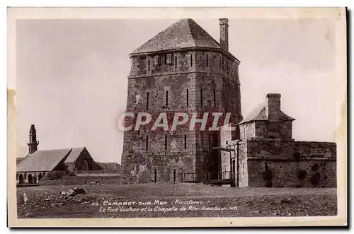 Ansichtskarte AK Camarat Sur Mer Le Fort Vauban et la chapelle de roc-Amadour