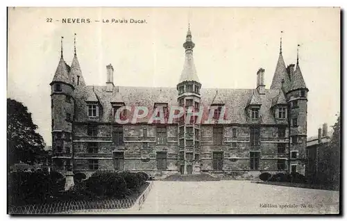 Cartes postales Nevers Le Palais Ducal