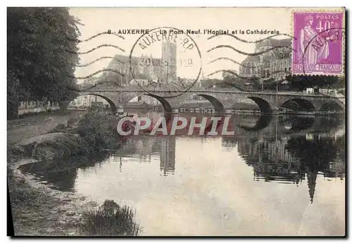 Cartes postales Auxerre Le Pont Neuf L&#39Hopital et la Cathedrale