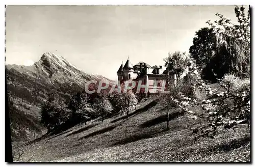 Cartes postales moderne Thones Le Chateau et le Mont Lachat