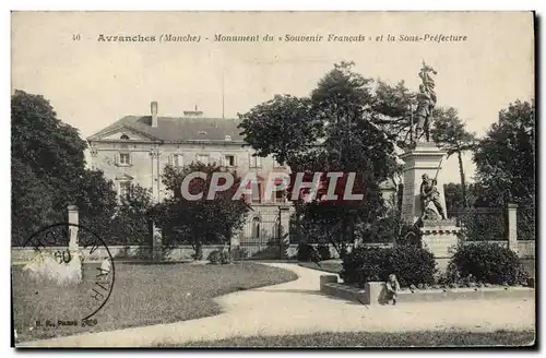 Cartes postales Avranches Monument du Souvenir Francais et la Sous Prefecture