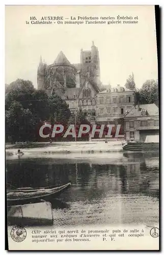 Cartes postales Auxerre La Prefecture ancien eveche et la cathedrale