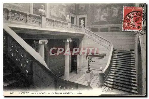 Ansichtskarte AK Amiens Le Musee Le Grand Escalier