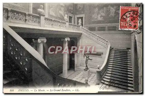 Cartes postales Amiens Le Musee Le Grand Escalier