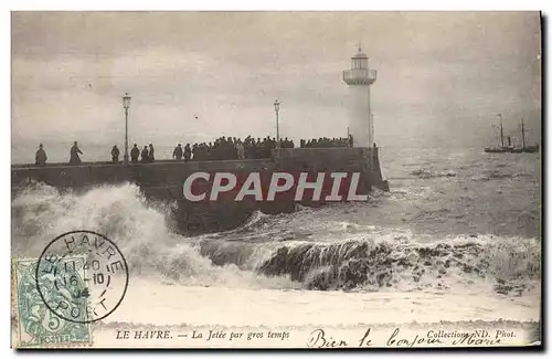 Cartes postales Le Havre La Jetee Par Gros Temps Phare