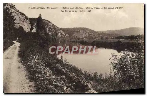Cartes postales Les Eyzies Station prehostorique Roc de Tayac et les gorges d&#39enfer Les Bords de la Vezeve