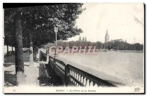Cartes postales Niort La Place de la Breche