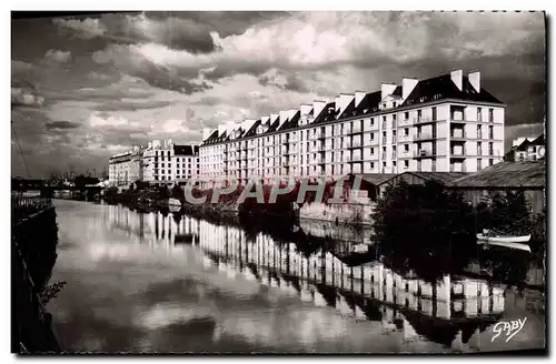 Cartes postales moderne Caen Les Nouveaux immeubles et la riviere Orne