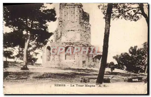 Cartes postales Nimes La tour Magne