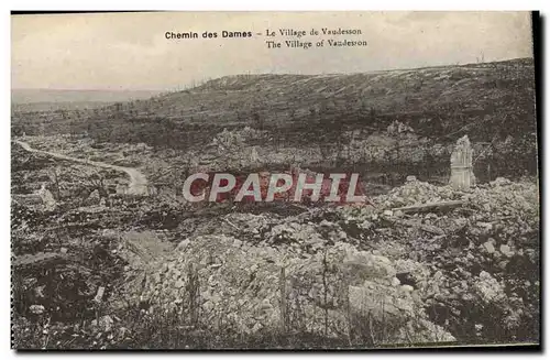 Cartes postales Chemin Des Dames Le Village De Vaudesson Militaria