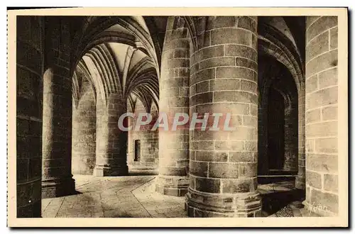 Cartes postales Le Mont St Michel Pres Sales Abbaye La crypte des Gros piliers
