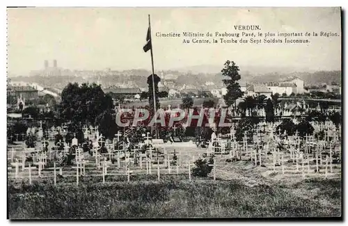 Ansichtskarte AK Verdun Cimetiere Militaire Du Faubourg Pave Militaria