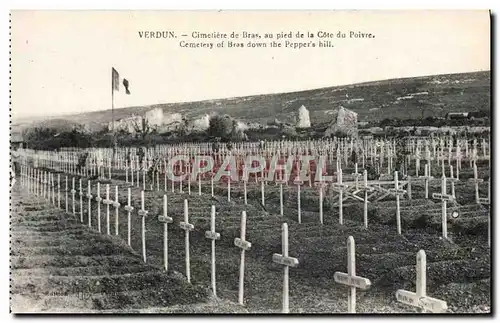 Ansichtskarte AK Verdun Cimetiere De Bras Au Pied De La Cote du poivre Militaria