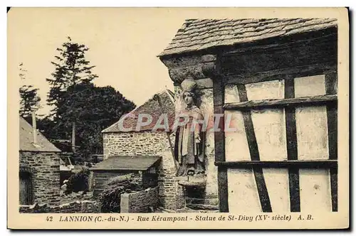 Ansichtskarte AK Lannion Rue Kerampont Statue De St Divy