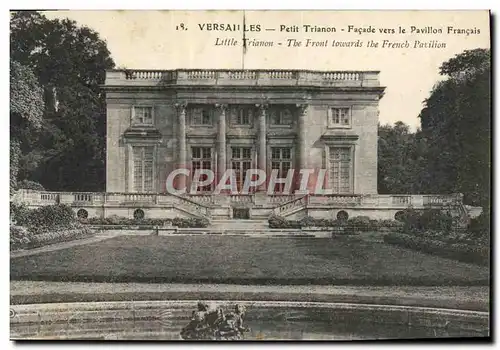 Cartes postales Versailles Petit Trianon Facade Vers Le Pavillon Francais