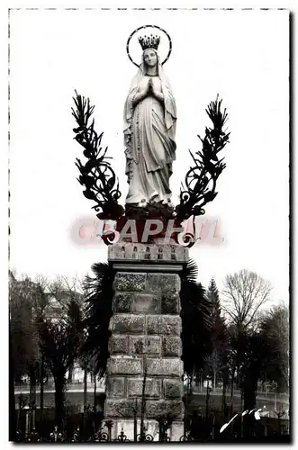 Cartes postales moderne Lourdes La Vierge De l&#39Esplanade