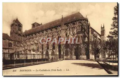 Ansichtskarte AK Bourges La Cathedrale Cote Sud