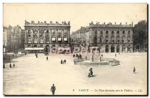 Cartes postales Nancy La Place Stamislas Vers Le Theatre