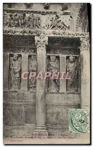 Cartes postales Saint Gilles Du Port L'Eglise Detail Entre Le Portail de droite et celui du milieu