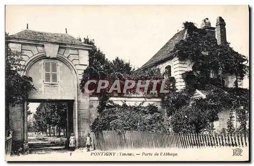 Cartes postales Pontigny Porte De l&#39Abbaye