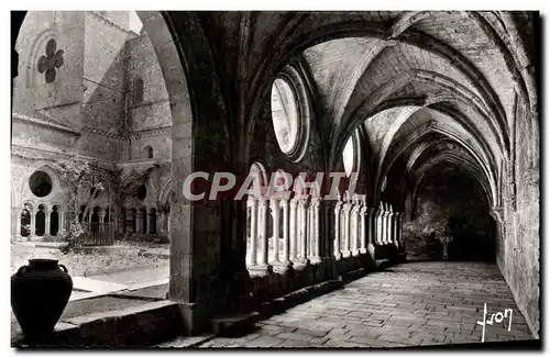 Cartes postales moderne Abbaye De Fontfroide Narbonne Cloitre Et Chevet De l&#39Eglise