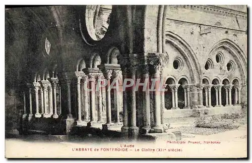 Cartes postales L'abbaye de Fontfroide Le cloitre