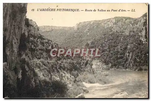 Cartes postales Route de Vallon au Pont d&#39Arc