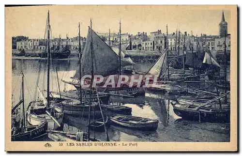 Cartes postales Bateau de peche Sables d'Olonne le port