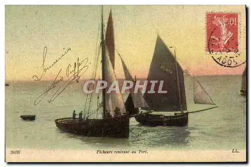 Cartes postales Bateau de peche Pecheurs rentrant au port