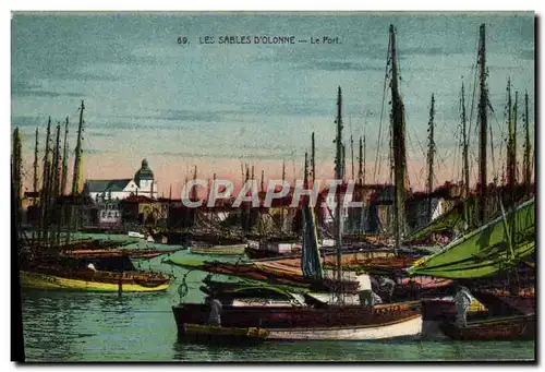 Ansichtskarte AK Bateau de peche Les Sables d&#39Olonne Le port