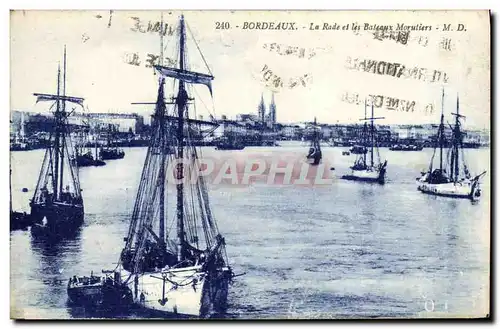 Cartes postales Bateau de peche Bordeaux la rade et les bateaux morutiers