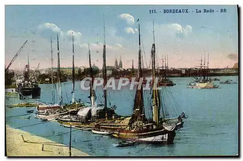 Cartes postales Bateau de peche Bordeaux La rade