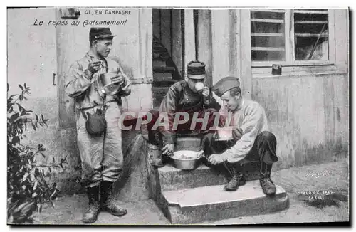 Cartes postales Militaria Le repas du cantonnement