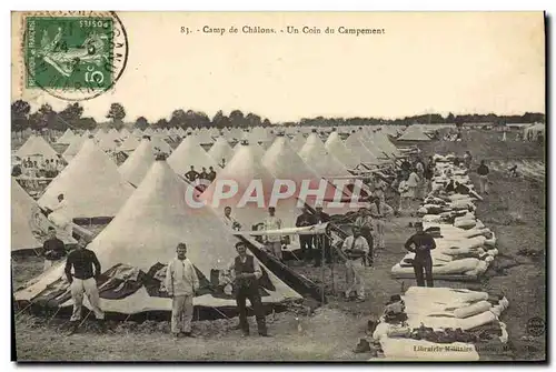 Cartes postales Militaria Camp de Chalons un coin du campement