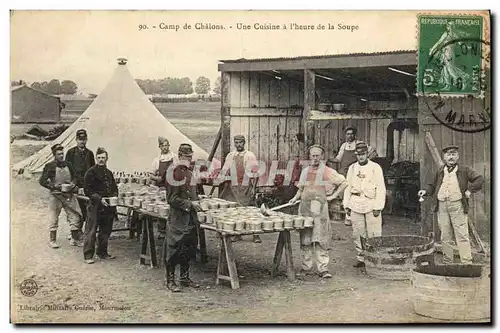 Cartes postales Militaria Camp de Chalons Une cuisine a l&#39heure de la soupe