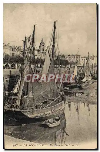 Cartes postales Bateau de peche La Rochelle Un coin du port