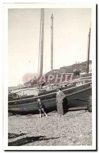 CARTE PHOTO Bateau de peche Enfant