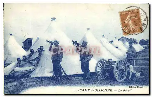 Cartes postales Militaria Camp de Sissonne Le reveil