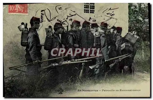 Cartes postales Militaria En manoeuvres Patrouille en reconnaissance