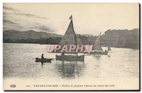 Ansichtskarte AK Bateau de peche Tamaris sur Mer Voiliers de plaisance rentrant au coucher de soleil