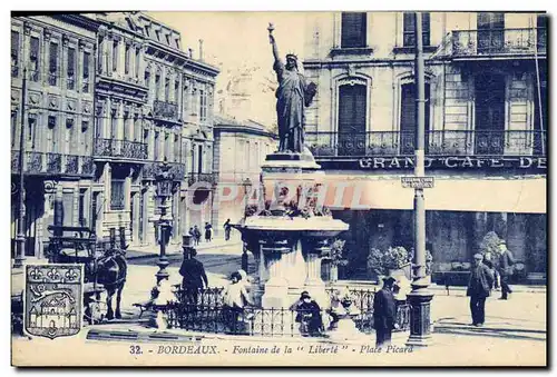 Ansichtskarte AK Statue de la Liberte Bordeaux Fontaine de la Liberte Place Picard Lion