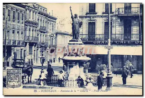 Cartes postales Statue de la Liberte Bordeaux Fontaine de la Liberte Place Picard Lion