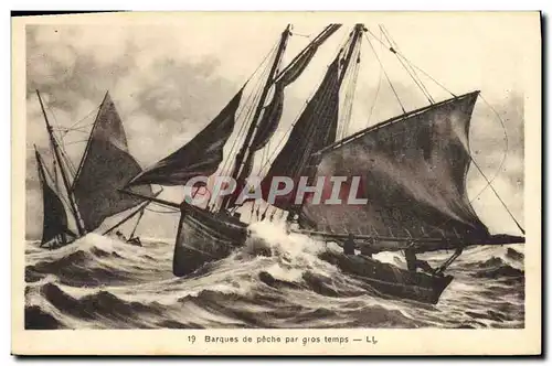 Cartes postales Bateau de peche Barques de peche par gros temps