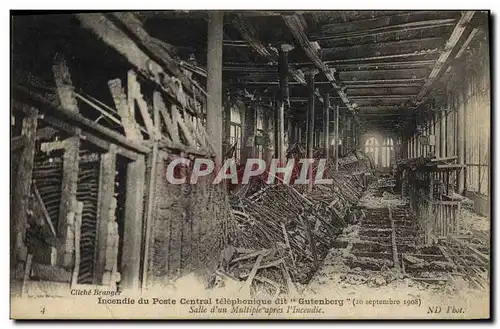 Ansichtskarte AK Incendie du poste central telephonique dit Gutenberg Salle d&#39un multiple apres l&#39incendie