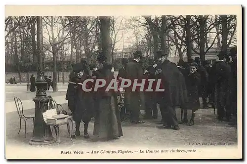 Cartes postales A la bourse aux timbres poste Carre Marigny Marche aux timbres TOP