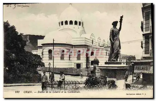 Cartes postales Statue de la liberte et la cathedrale Oran Algerie