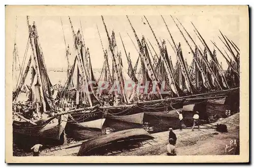 Ansichtskarte AK Bateau de Peche Sete Le port de peche